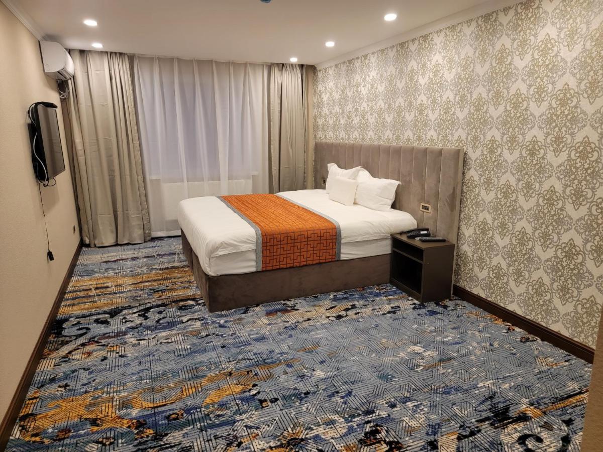New West Hotel Улан-Батор Екстер'єр фото