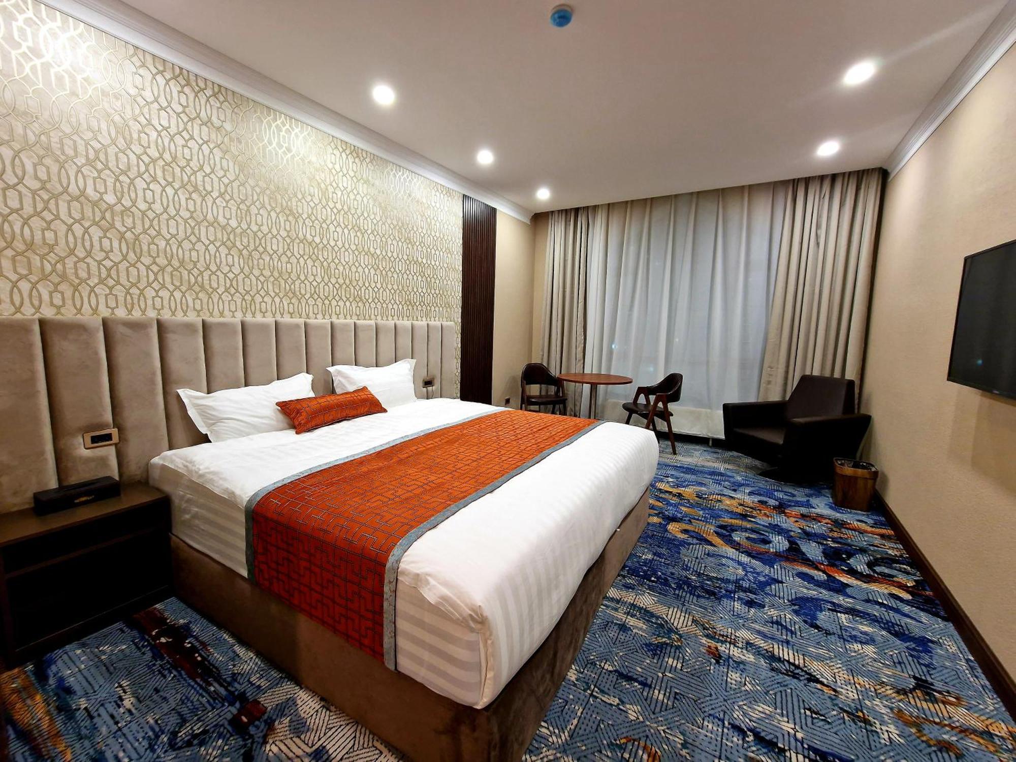 New West Hotel Улан-Батор Екстер'єр фото